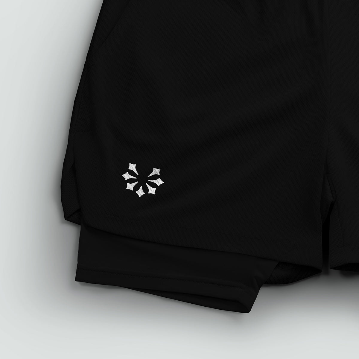 UDN BLACKOUT SHORTS