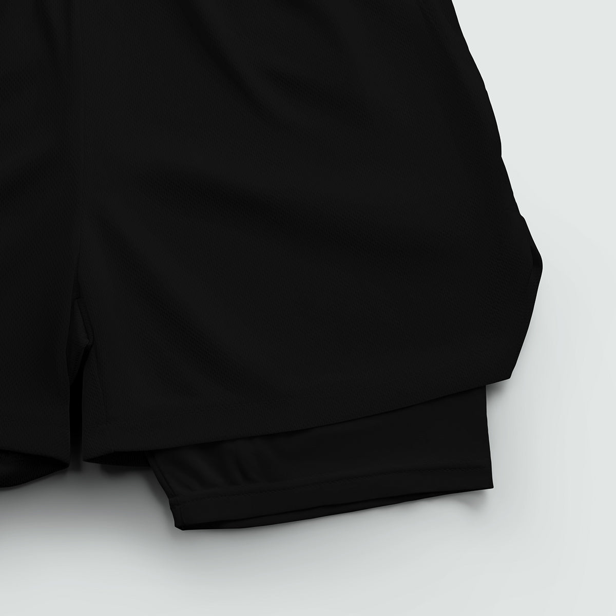 UDN BLACKOUT SHORTS